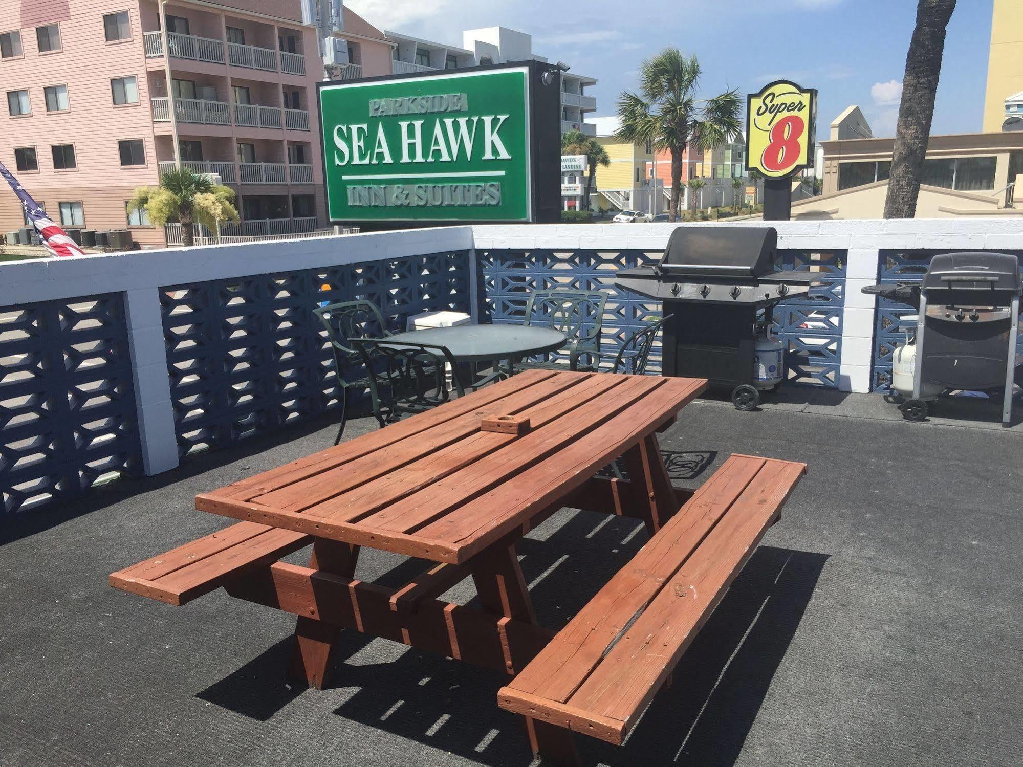 מירטל ביץ' Sea Hawk Oceanfront Motel מראה חיצוני תמונה