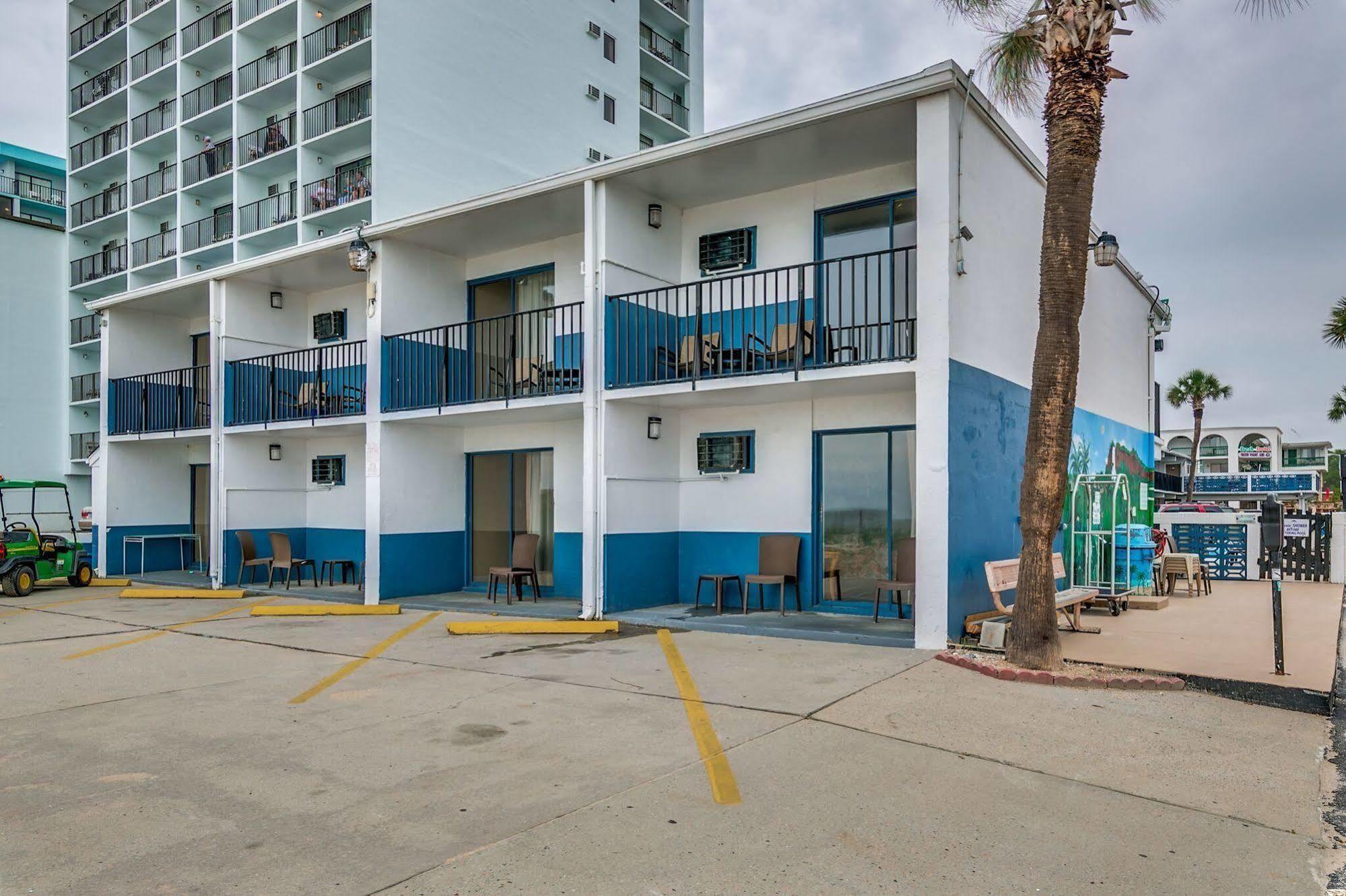 מירטל ביץ' Sea Hawk Oceanfront Motel מראה חיצוני תמונה